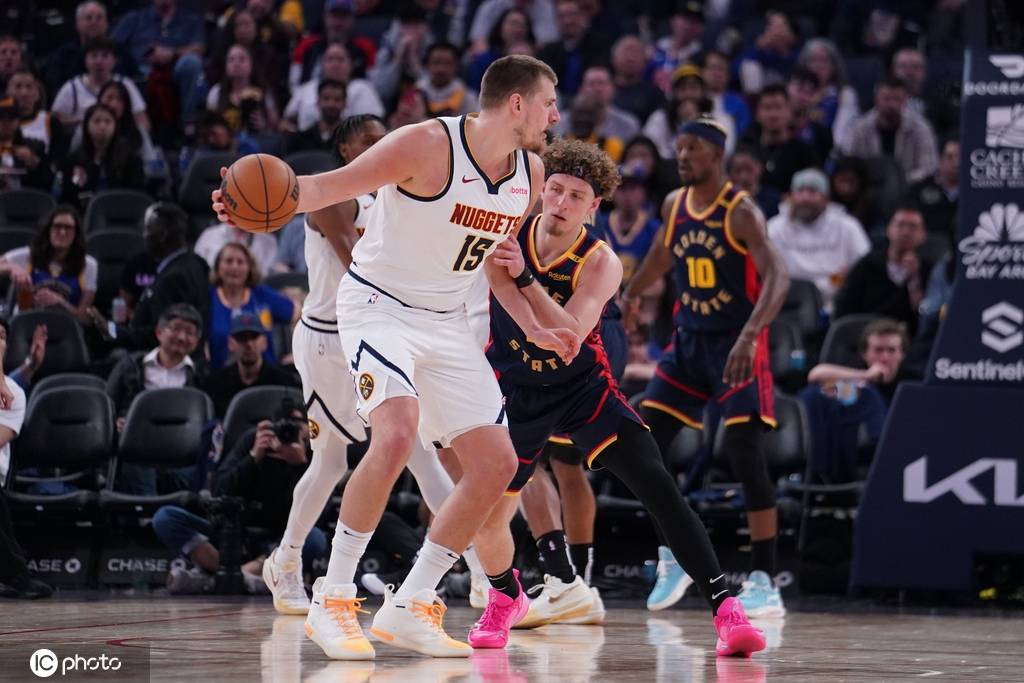 库里36+5约基奇空砍33分 勇士力克掘金迎5连胜