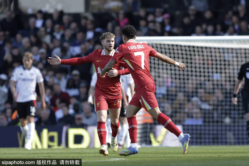 英超-麦卡利斯特世界波后防线三度送礼 利物浦2-3遭逆转